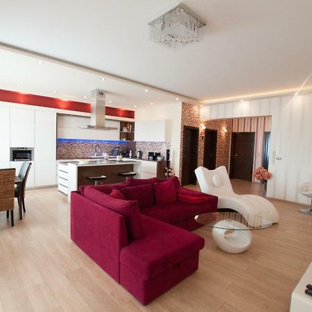 Prestige Apartment Komarno Exterior photo